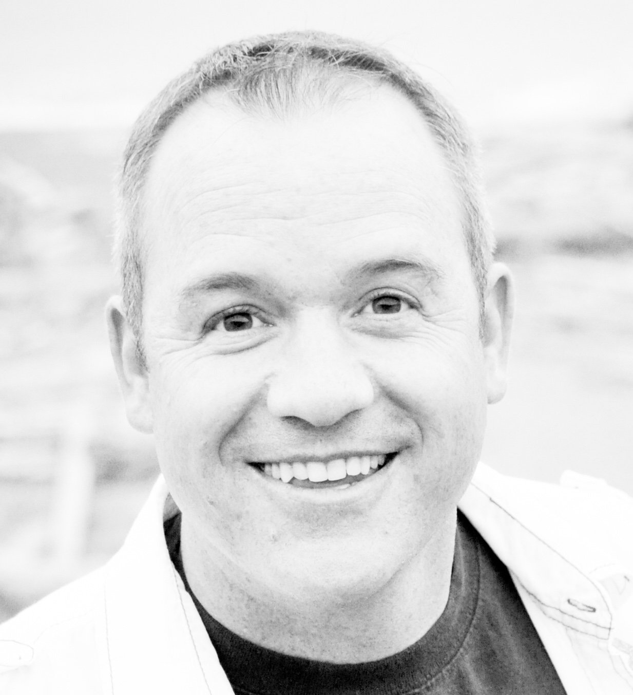 Dr. Rob Barrick consulting with a patient about cosmetic dentistry options